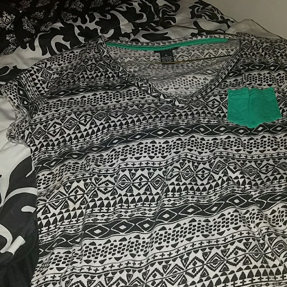 Rue21 Tribal Print Shirt With Mint Pocket
